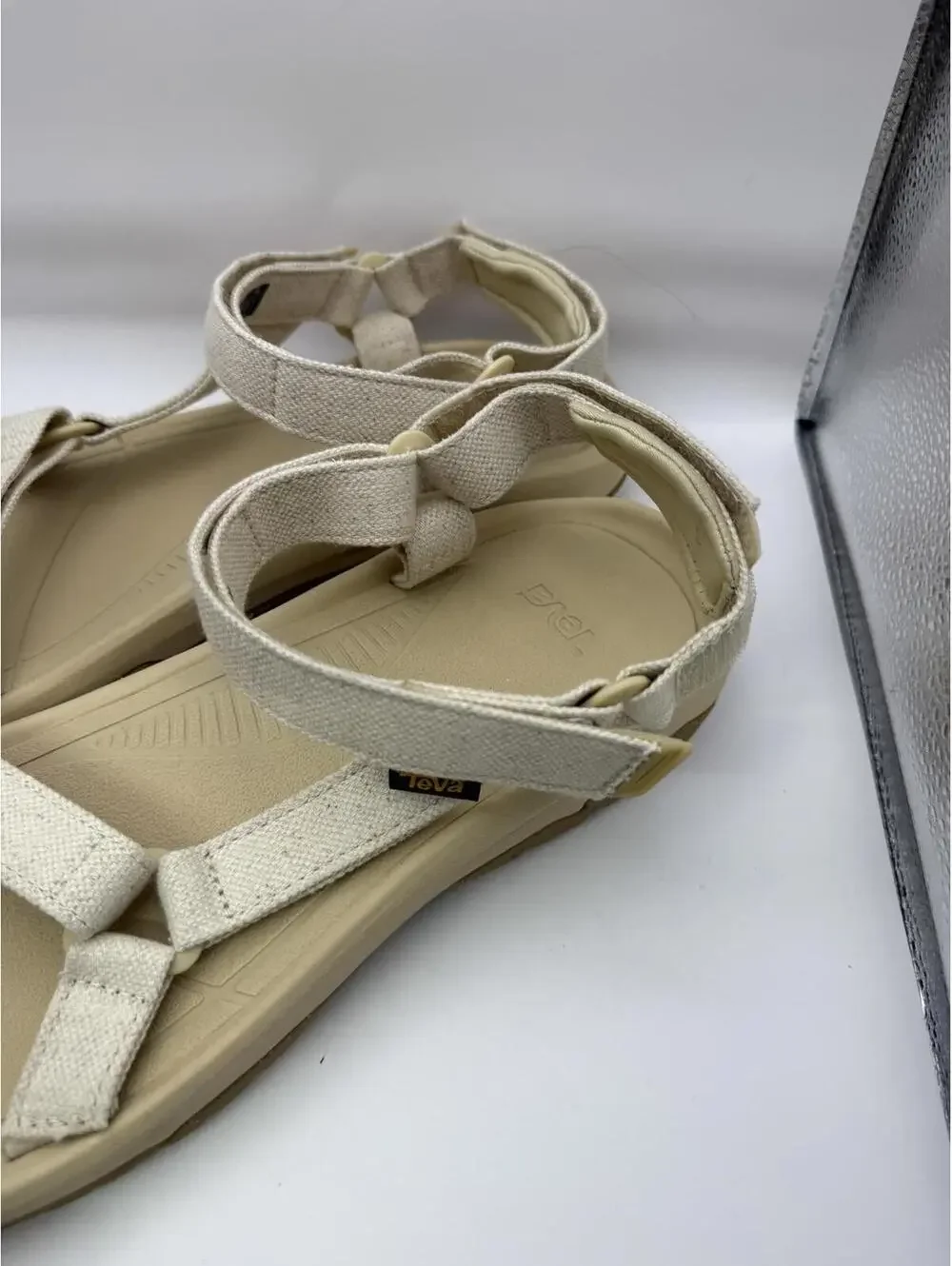 Teva Beige Adjustable Strap Sandals Women's Size 14